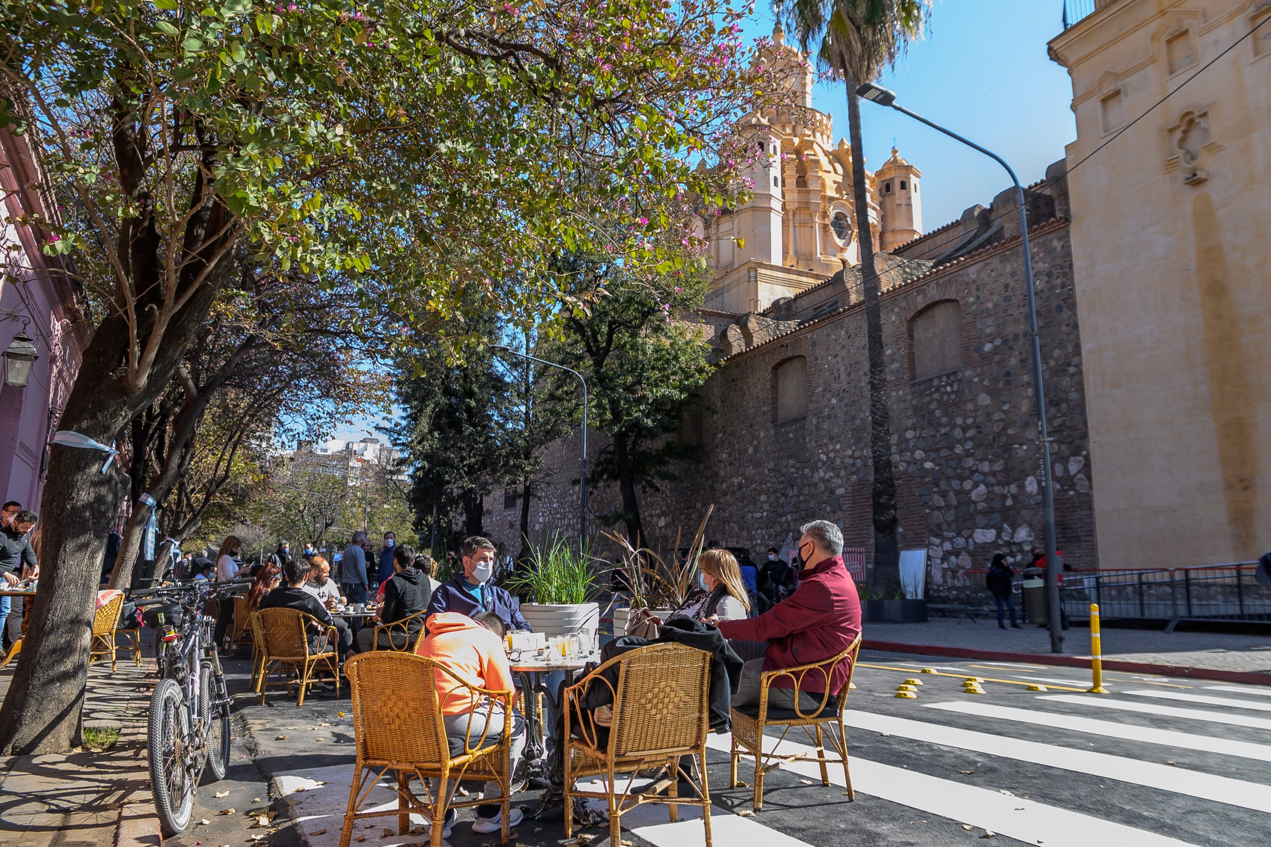 La Gran Manzana Revaloriza Los Alrededores De La Plaza San Martín 