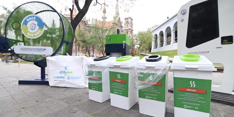 En La Semana Del Reciclaje, La Municipalidad Monta EcoPuntos Para Concientizar Sobre Separación En Origen