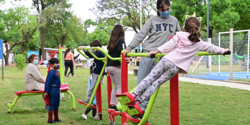 Barrio Inaudi Ya Tiene Su Plaza Con Juegos Modernos E Inclusivos
