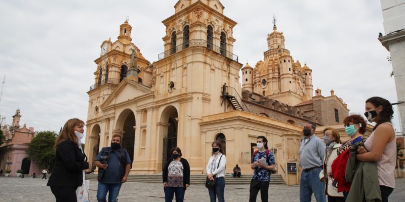 “Córdoba Apasionada”: La Ciudad Ofrece Visitas Guiadas Temáticas En La Previa Del Día De Los Enamorados