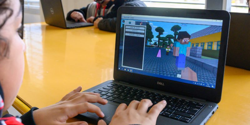 Las Escuelas Municipales Se Suman Al “Desafío Minecraft” Para Aprender Mediante Videojuegos