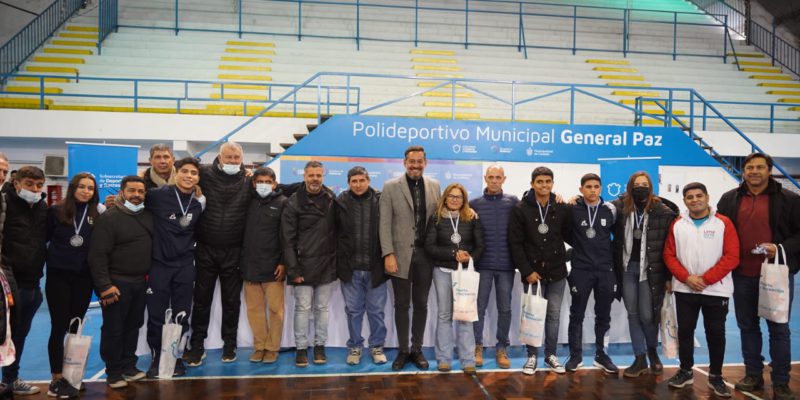 La Municipalidad Reconoció A Deportistas Que Participaron En Los Juegos Sudamericanos De La Juventud