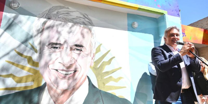 Llaryora Asistió A La Inauguración Del Mural En Homenaje A José Manuel De La Sota