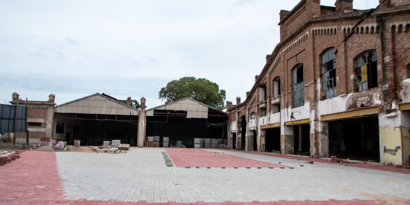Explanada, Senderos Y Nuevos Accesos Dan Forma A La Futura Plaza De La Ex Cervecería Córdoba