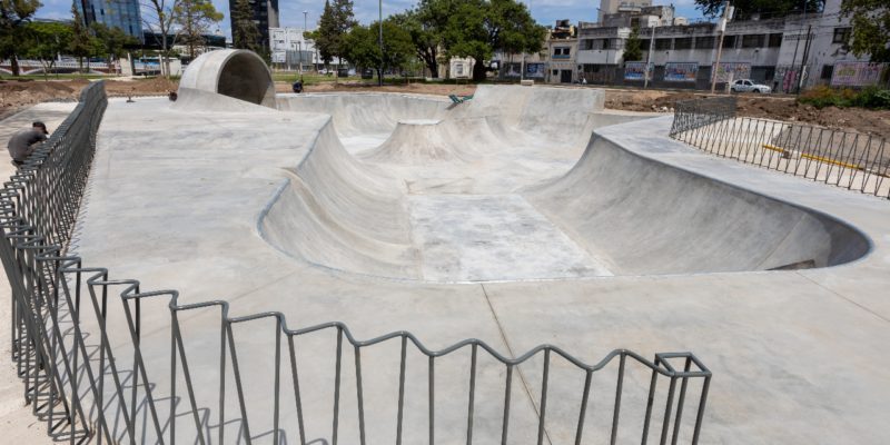 Parque Las Heras-Elisa: Colocan Las Rejas De La Nueva Gran Pista De Skate