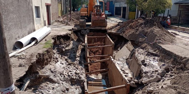 Villa Páez: Sin Peligro De Derrumbe Ni Hundimientos, Restablecieron El Servicio De Agua Potable Y Vaciaron El Sector Anegado