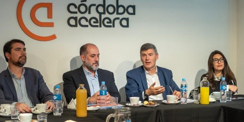 Passerini Firmó El Proyecto De Ordenanza Para Impulsar El Turismo De Reuniones En Córdoba Capital