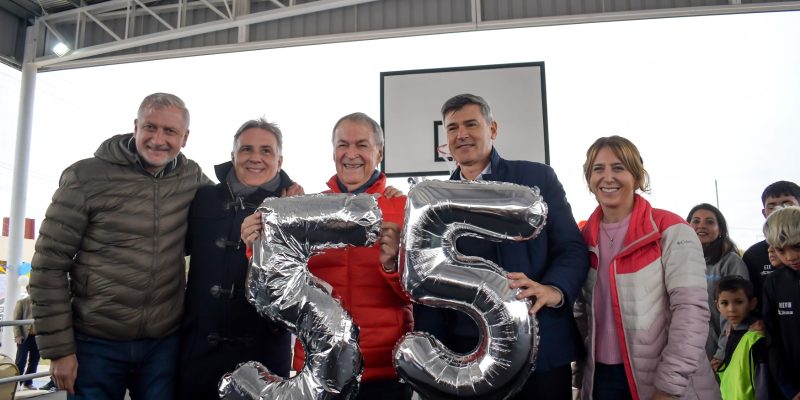 Llaryora Y Schiaretti Inauguraron El último De Los Polideportivos Prometidos Para La Ciudad