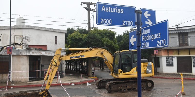 Socavamiento De Calle Asturias: Preparan El Terreno Para La Pronta Remediación De Las Cloacas