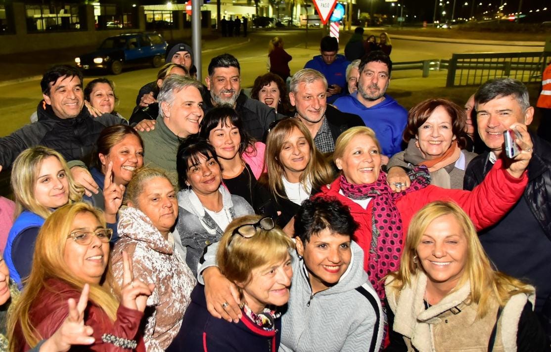 Llaryora Y Passerini Asistieron Al Encendido De Las Luminarias Del ...