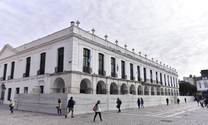Avanzan Las Obras De Puesta En Valor De La Fachada Del Cabildo Histórico De Córdoba
