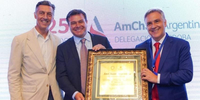 Llaryora, Presente En El Aniversario De AmCham -Cámara De Comercio De Los Estados Unidos En Córdoba-