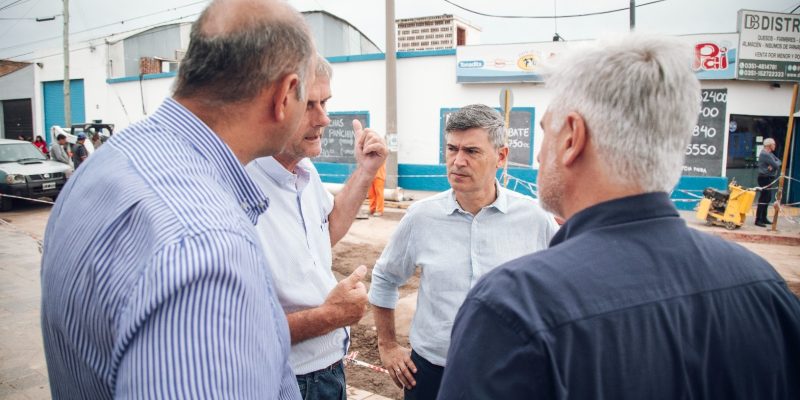 Passerini Supervisó Los Trabajos De Reparación De Desagües Pluviales En Vélez Sarsfield Esquina Lázaro Langer