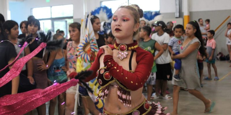 Los Carnavales Llegan A Los Parques Educativos Y Centros De Encuentro Barrial