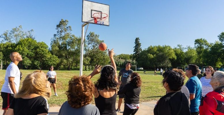 En El Mes De La Mujer, La Municipalidad Ofreció Una Jornada Deportiva Y Recreativa En El Polideportivo Ruta 19