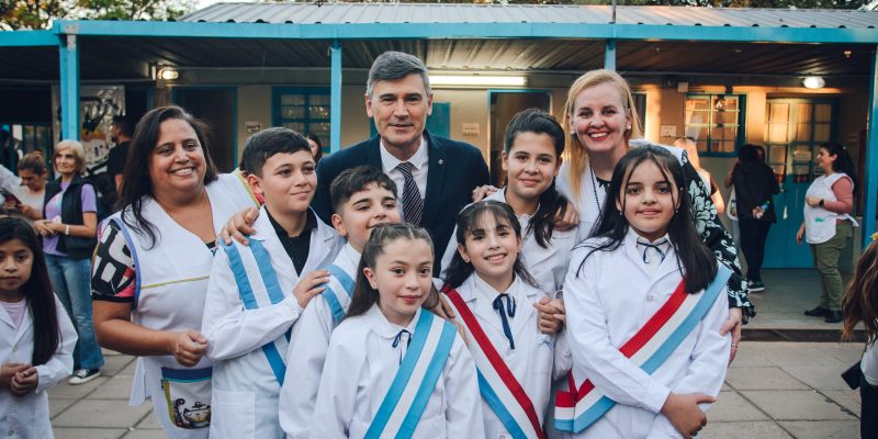 Junto A La Comunidad Educativa, Passerini Celebró Los Primeros Cuarenta Años De La Escuela Municipal Gobernador Justo Páez Molina
