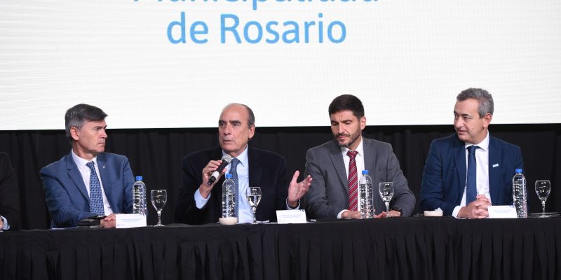 Passerini En Rosario: “Queremos Buscar Soluciones A La Inequidad Del Financiamiento Nacional En El Transporte”