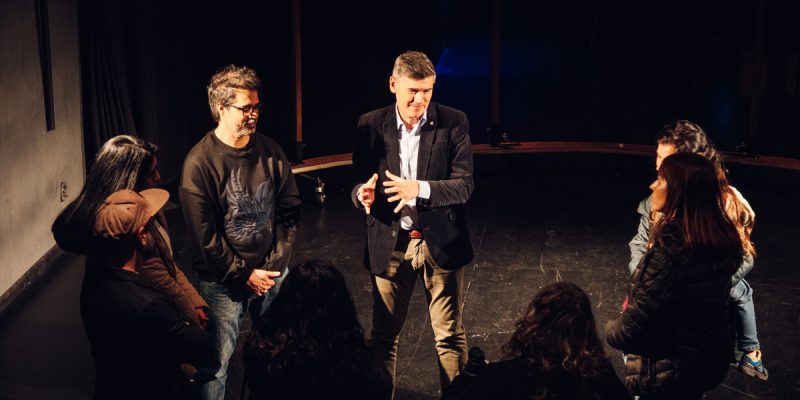 Passerini Recorrió El Polo Cultural De Teatro Independiente Del Pasaje Agustín Pérez Y Dialogó Con Referentes Y Referentas Del Sector