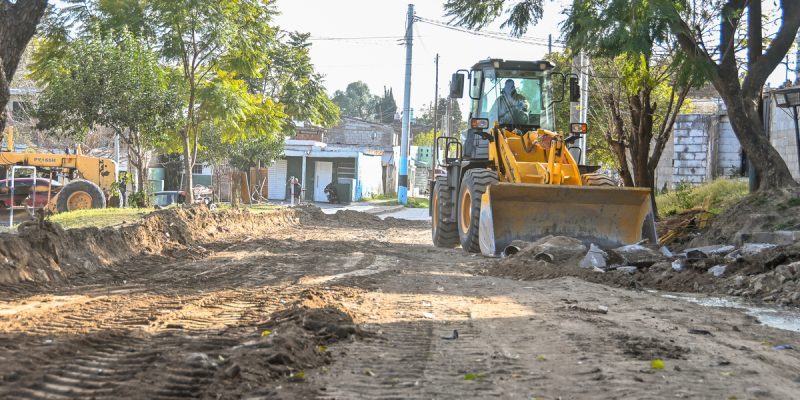 En Pocos Días, La Municipalidad Completará El Plan De Pavimentación De 28 Cuadras En Barrio Müller