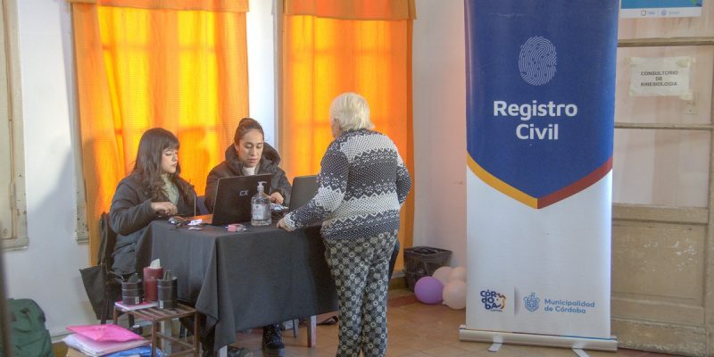 El Registro Civil, Punto Vecinon Y Al área De Juventud Llegan A Los Barrios Jardín Espinosa Y Villa El Libertador Para Acercar Más Trámites A Los Vecinos