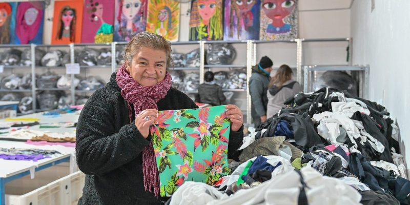 Comenzó Con Un Curso De Costura En Un Parque Educativo, Retiró Retazos En El Centro Verde Telas Y Hoy Tiene Su Propio Emprendimiento Circular