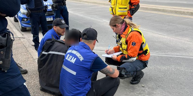 Salud Mental: Agentes De La Guardia Urbana Lograron Contener A Un Joven En Estado De Crisis En Crisol Norte