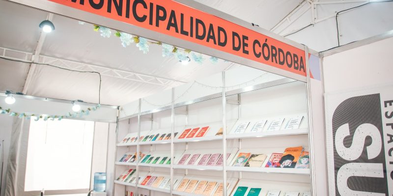 La Editorial Municipal Ofrece Sus Productos En La Feria Del Libro