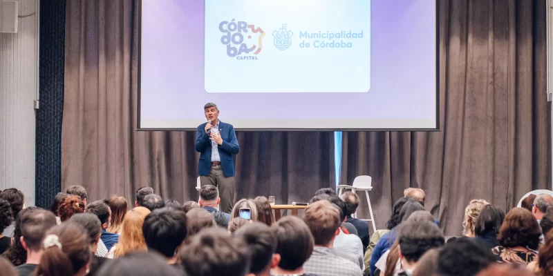 Junto A Más De 400 Emprendedores, Passerini Dio Inicio A La Semana Global Del Emprendimiento En Potencia Emprendedora