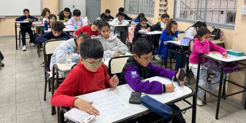 300 Estudiantes Municipales Clasificaron A La Segunda Ronda De La Olimpiada Matemática Ñandú 2025