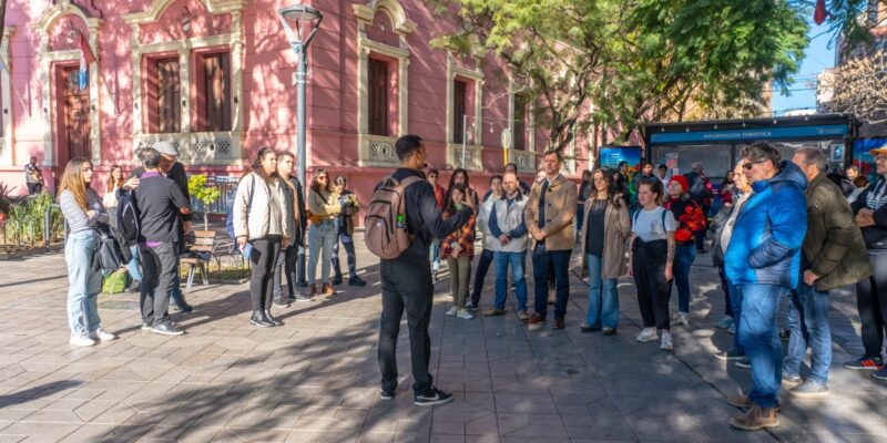 “Caminando Por Nueva Córdoba”, Un Recorrido Por El Paseo Del Buen Pastor, La Iglesia Del Sagrado Corazón De Jesús Y Otros Lugares Icónicos