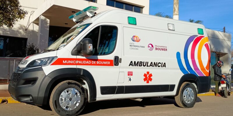 La Localidad De Bouwer Recibió Una Nueva Ambulancia Para El Traslado De Pacientes