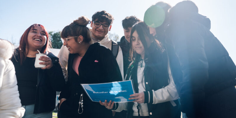 La Municipalidad Y Universidades Públicas Acompañaron A 1100 Estudiantes De 5° Y 6° Año A Explorar Su Futuro Profesional