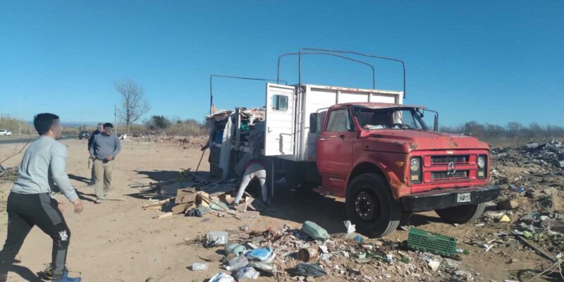 Suspenden Por 15 Días La Licencia A Un Infractor Y Multan A Responsables De Arrojar Basura En Seis Puntos De Macrobasurales