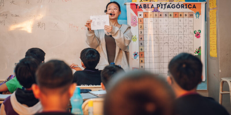 Del Aula Al Mundo: Estudiantes Del Sistema Educativo Municipal Aprenden Chino Mandarín