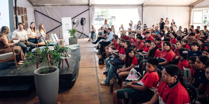 Feria Del Libro 2025: Se Presentó El Diario «El Pequeño Jerónimo», La Revista Enlaces Y Documentos Pedagógicos De La Secretaría De Educación