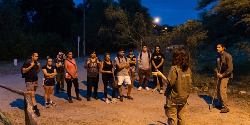 Paseo Y Caminata Nocturna En La Reserva Natural Urbana General San Martín