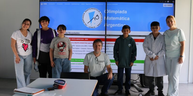 Estudiantes Del Sistema Educativo Municipal Participarán En Finales De Certámenes Nacionales Y Provinciales De Matemática, Literatura, Robótica Y Programación