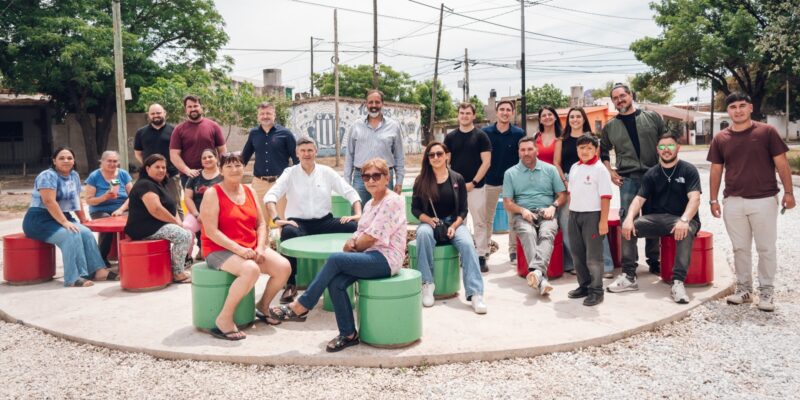 Passerini Recorrió La Plaza Amadeo Nuccetelli: Será El Nuevo Espacio Verde De Barrio Parque Futura
