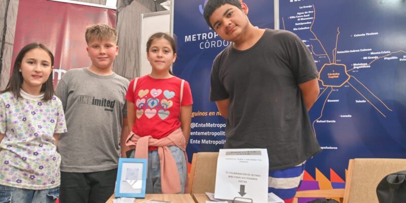 Feria Del Libro: Hay Que Darse Una Vuelta Por El Stand De La Editorial Municipal