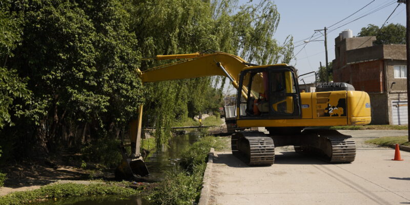 En 42 Días De Trabajo Retiraron 2.963 Toneladas De Residuos Del Canal Maestro Sur