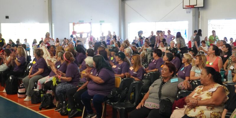 Mas De 200 Mujeres Que Concurren A Los Centros De Salud Municipales Participaron De Una Jornada De Bienestar Y Reflexión