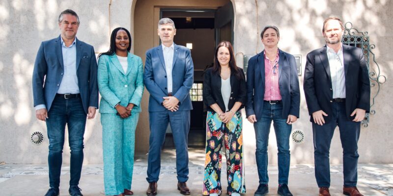 Passerini, 40 Intendentes, Representantes Del Gobierno Provincial Y Del Banco De Desarrollo De América Latina Y El Caribe Se Reunieron En La Ciudad De Despeñaderos