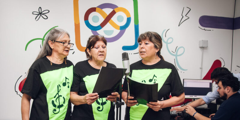 Los Talleres Gratuitos De Los Parques Educativos Registraron Una Participación Récord De Personas Mayores