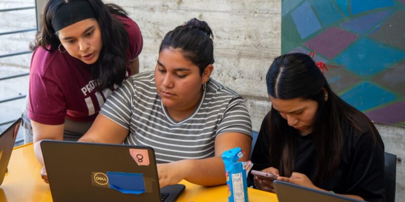 Operativo Ingreso”: La Municipalidad Acerca La Universidad A Los Barrios Campo De La Ribera, Villa Allende Parque Y Nicolás Avellaneda