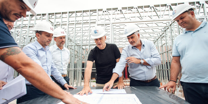 Passerini Recorrió Las Obras De Ampliación Del Hospital Príncipe De Asturias