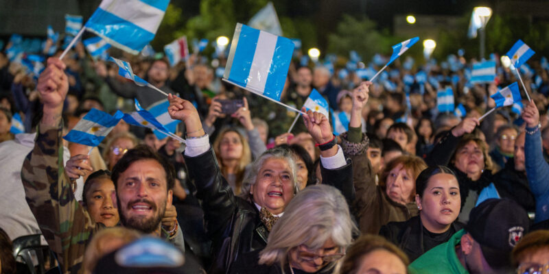 Córdoba Capital Homenajea A Los Veteranos Y Caídos De Malvinas Con La Tradicional Vigilia