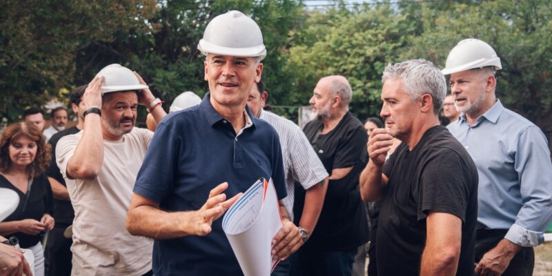 Passerini Recorrió El Inicio De Obra Del Primer Hospital Veterinario Municipal De Urgencias Del País