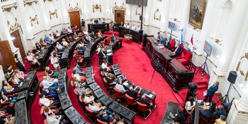 Foro De Cultura Democrática: Disparadores Para Analizar La Inteligencia Artificial Desde Múltiples Enfoques Y Miradas