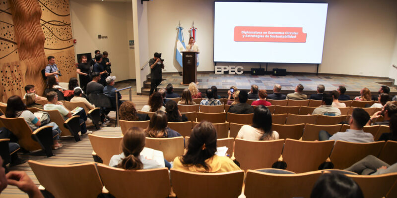 Inscripciones Abiertas A La 6° Diplomatura En Economía Circular Y  La 1° Edición De La Diplomatura En Ambiente Y Biodiversidad