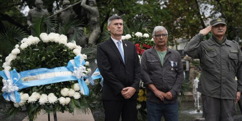 «Las Malvinas Siempre Argentinas”: Passerini Conmemoró A Los Héroes Y Caídos En Combate